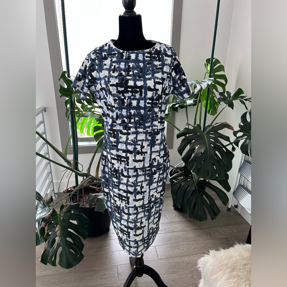Blue & White Patterned Sheath Dress New with Tags ASOS US 14